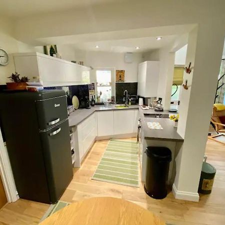 באת' Pass The Keys Delightful Cottage Sydney Gardens Private Parking מראה חיצוני תמונה