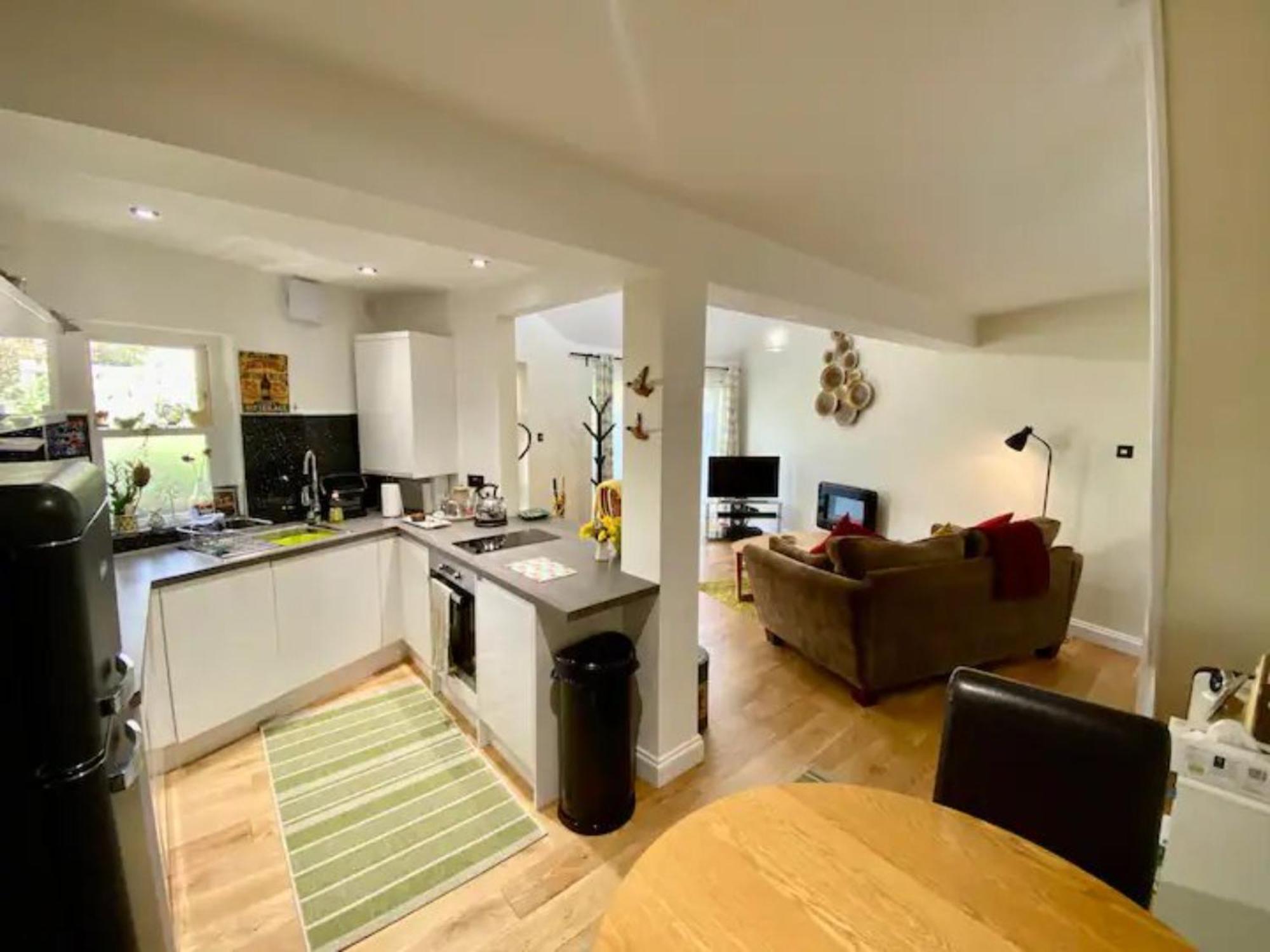 באת' Pass The Keys Delightful Cottage Sydney Gardens Private Parking מראה חיצוני תמונה